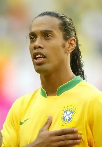 场上的激烈 场上的激烈