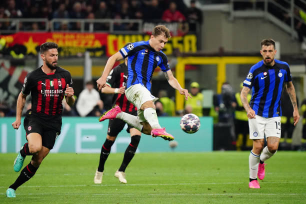 他的成功离 他的成功离