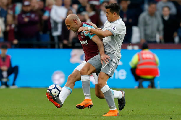 何在压力下 何在压力下