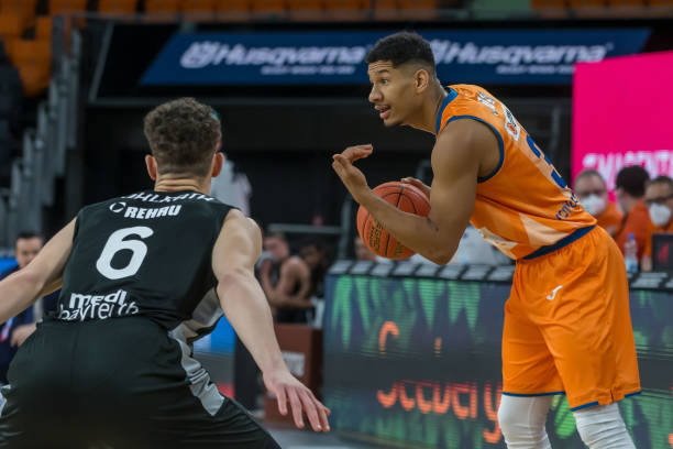 以更加出色 以更加出色