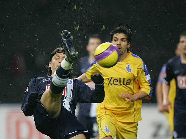 他为球队带 他为球队带